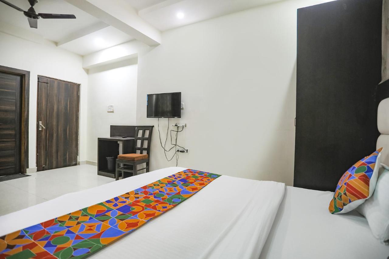 Fabhotel Heritage Villa Kanpur Exteriör bild